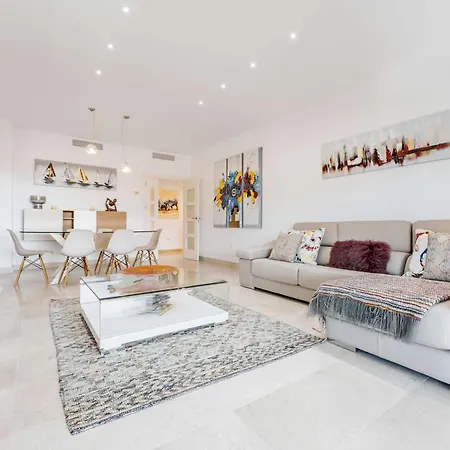 Hoyo19 10 Views Luxury Appartement *